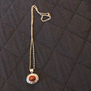 Tiger’s Eye Pendant Necklace Silvertone marked Thailand